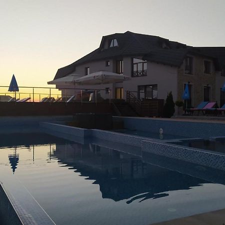 קופאוניק Apartman Milmari Idila מראה חיצוני תמונה
