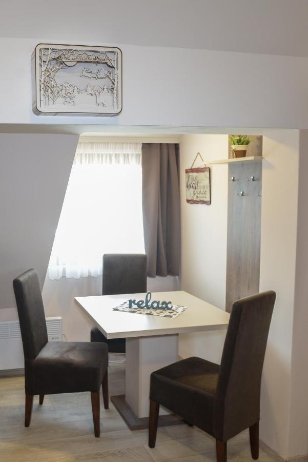 קופאוניק Apartman Milmari Idila מראה חיצוני תמונה